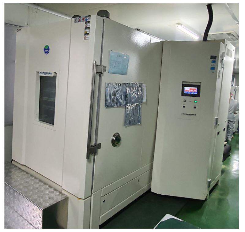 rapid-rate thermal cycle test chamber rapid-rate thermal cycle test chamber