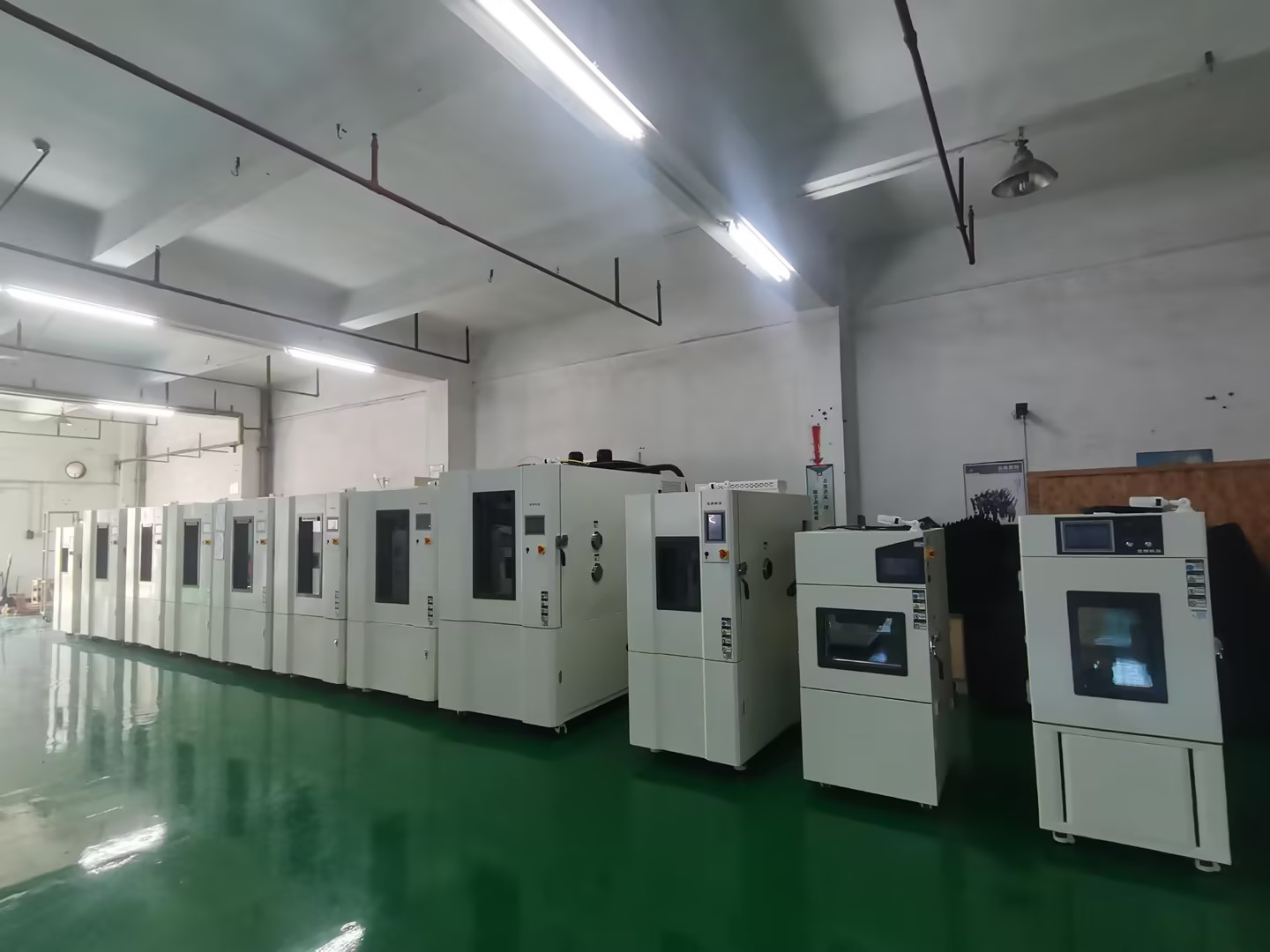 Solusi Uji Lingkungan Komunikasi Informasi